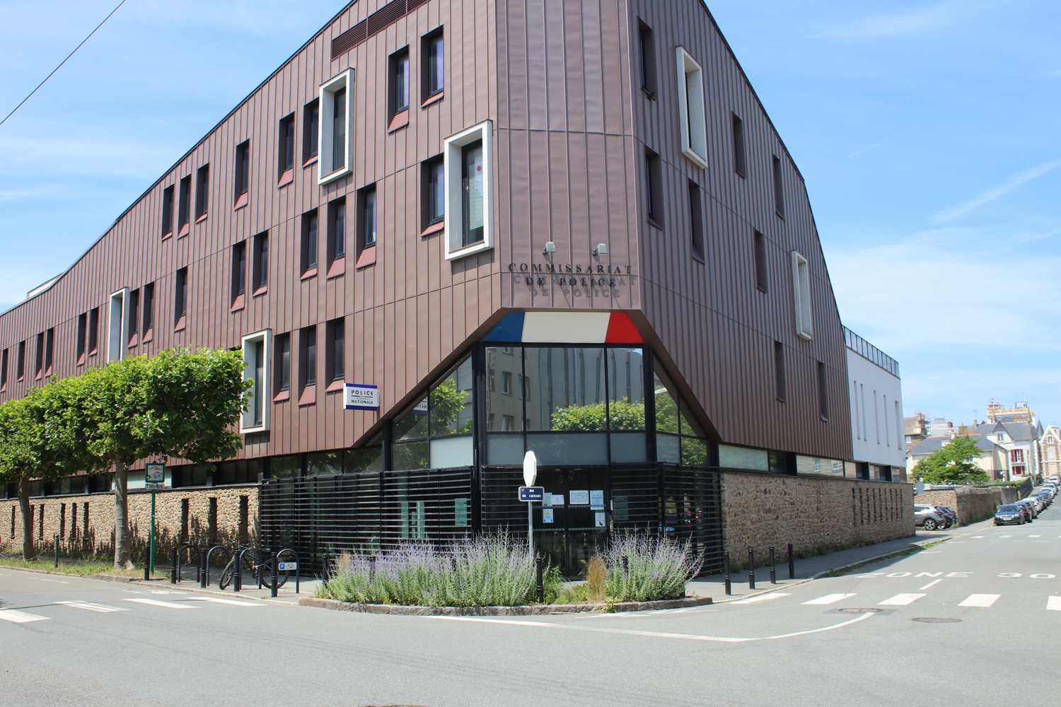 commissariat de police de vitrolles