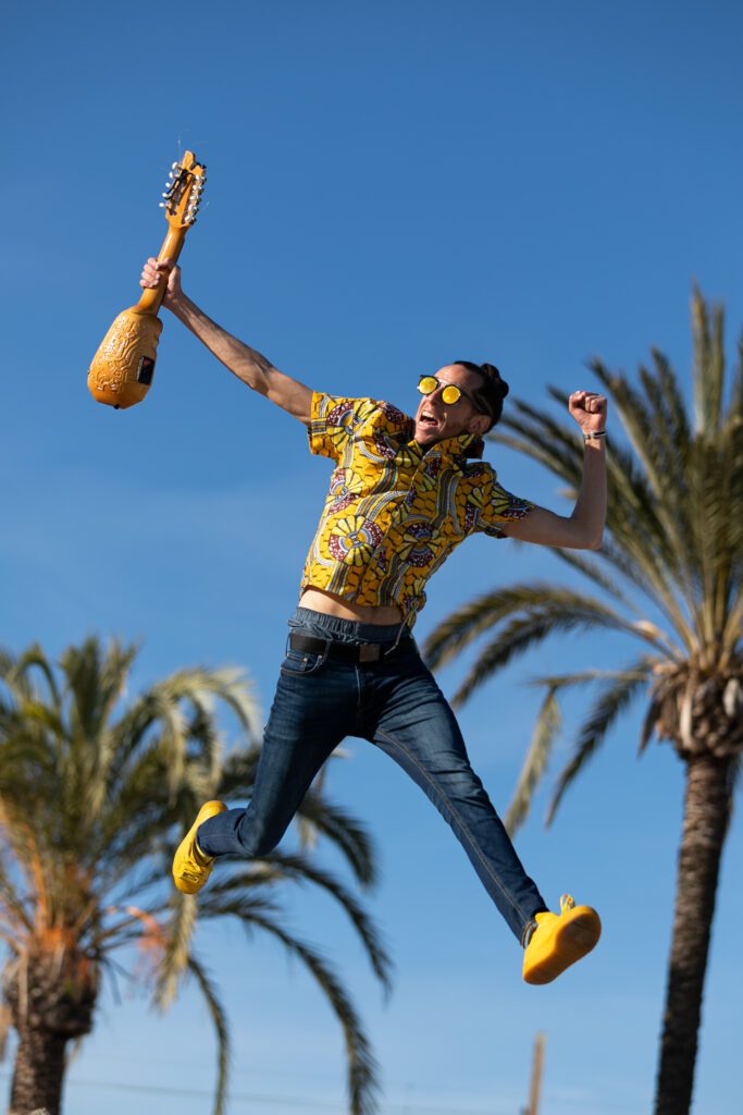 Jeyo en déambulation